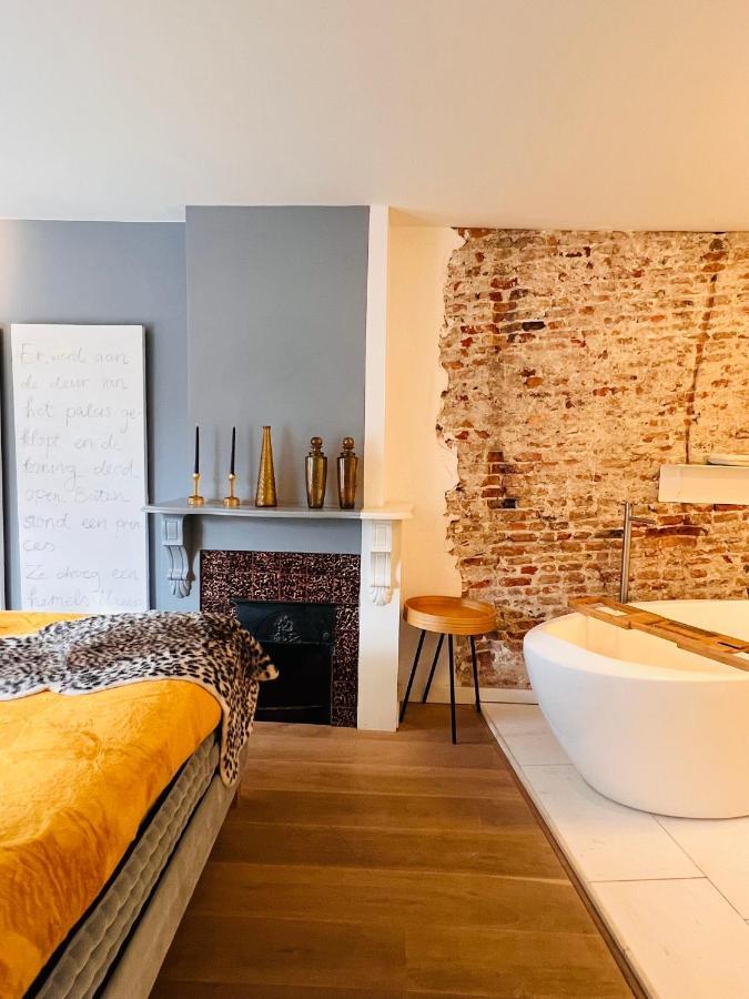 Georgia'S Bathhouse Lägenhet Breda Exteriör bild